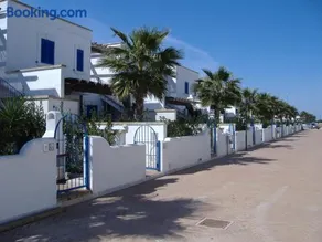 Villa in Villaggio - Image 2
