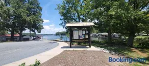 Gateway to Lake Tillery Retreat - Image 1