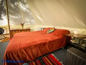 Glamping in the Redwoods with a hot tub! - Image 1