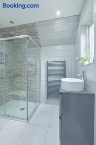 Connel House - Luxury self-catering 4-bedroom home - Image 5