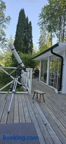 Åretrunt stuga med fiskebåt - Image 3