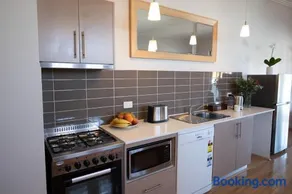 Lithgow Apartments - Image 4
