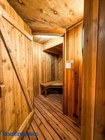TU CASA-pooltable-playset-sauna - Image 5