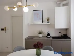 Flat 14 Lecco Lake - Image 2