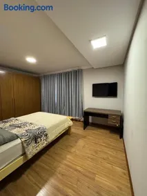 Quarto para locação em apartamento - Image 2