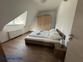 Sziget Apartmanház - Image 1