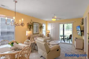 Spacious 2 BR Condo-Golf Course Views! River Oaks 17A - Image 1