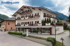 Sapelza Appartementhaus - Image 1