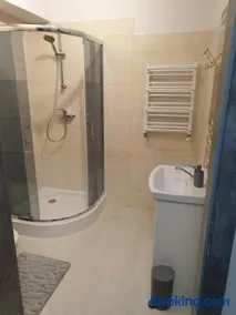 motel na stacji paliw - Image 3