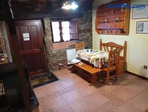 Casa de Abril 1 - Image 3