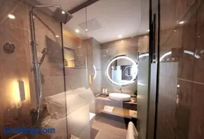 Lavande Hotel Heyuan Zijin - Image 1