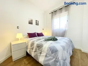 3Bedrooms Apartment Madrid - Image 1
