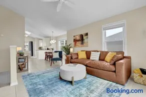 MidCentury Modern Townhome in Topsail! - Image 1