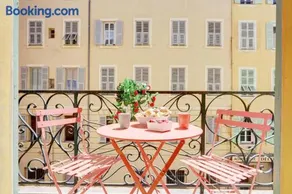 Le Philibert - SPLENDID, 6 BEDROOMS, 12P, NICE PORT, Air Cond - Image 2