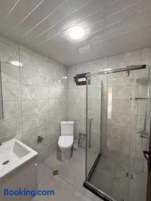 Manus cottage in Batumi - Image 1