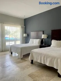 Grann Hotel - Image 1