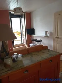 Clerval Guest House - Image 3