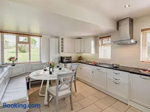 2 Bed in Otley oc-92378 - Image 5