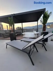 Suite Panoramic Attico con Jacuzzi Privata - Image 3