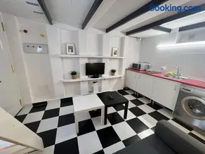 Nice apartment at street level 20 min from SOL-Piern - Image 2