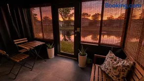 New Listing Lakefront King Bed Fireplace - Image 5