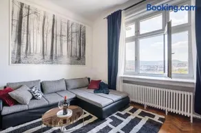 Stollár Apartment, Best Danube View - Image 2