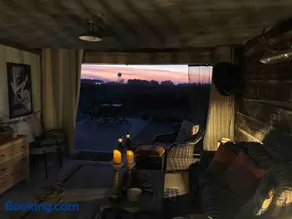 Sunset Log Cabin - Image 2
