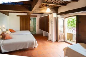 Albergue Turístico "San Blas" I Hospedaje en Vía de la Plata I Oliva de Plasencia - Image 1