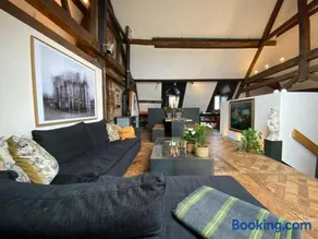 The Castle Loft - Pascal's Angels - Image 4