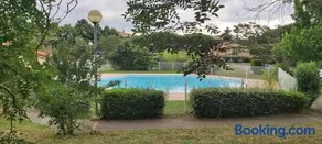 Les Muses - avec entrée autonome, clim neuve, jardin, parking privé & sa piscine ! - - Image 1