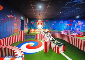 Vauxhall Holiday Park - Image 4