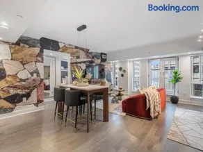 Regis Suites - Downtown Toronto - Image 3