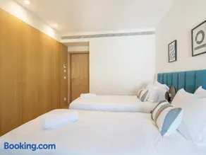 Liberdade Superb Apt with AC Elevator Garage - Image 2