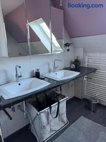Wohlfühlen in gepflegter 70 qm Oberwohnung - Image 4