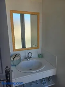 Gîte de séjour et d'étape l'Escampette - Image 3