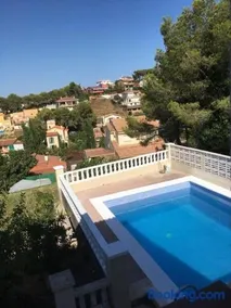 CASA DEL BOSQUE CON PISCINA EN SITGES - Image 2