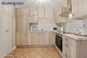 Luxury Apartment - Roe Getaway Limavady - Image 5