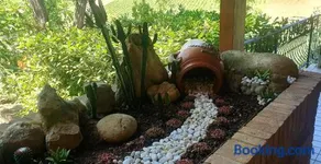B&B Land & Sea - Image 2