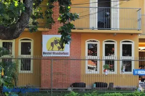 Hostel Wanderlust - Image 1