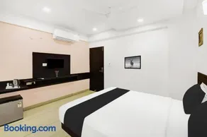 Super Townhouse City Center Near Mysore Palace Formerly Aavass Inn - Image 5
