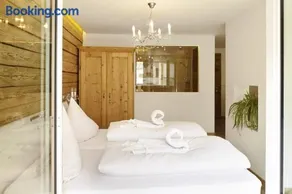 HEIMAT - Elegant Studio - Image 5