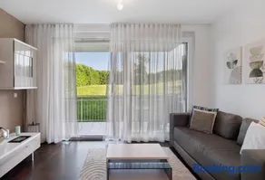 Schicke Ferienwohnung am Golfplatz - Image 4