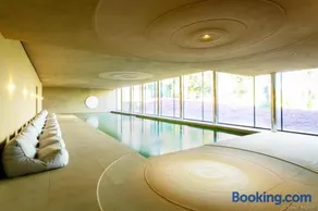 Bell Flat in Broughton Hall - Image 4