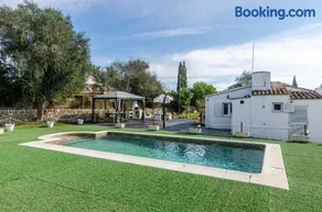 YourHouse Can Gancho Villa - Image 1