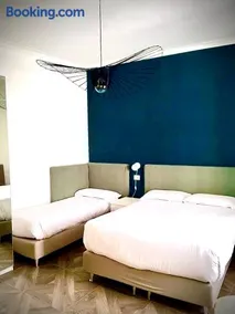 900 Liberty Rooms - Image 5