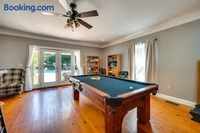 Pet-Friendly Fort Valley Home w/ Private Pool - Image 1