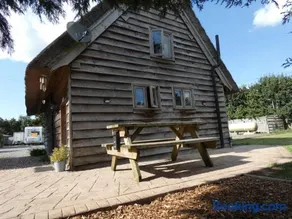 Yew Tree Barn - Image 2