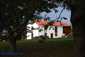 Casa do cruceiro na Costa da Morte - Image 1
