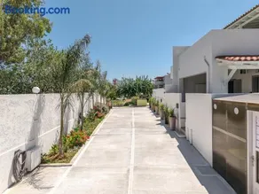 Arokaria Holiday Houses - Image 1
