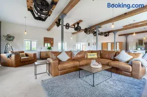4 Bed in White Horse Common oc-1945 - Image 2